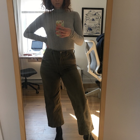 Meet your Posher, Sylvia - Picture 1 of 1